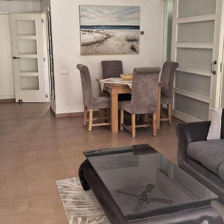 Immaculate 2-Bed Apartment In פגו מראה חיצוני תמונה