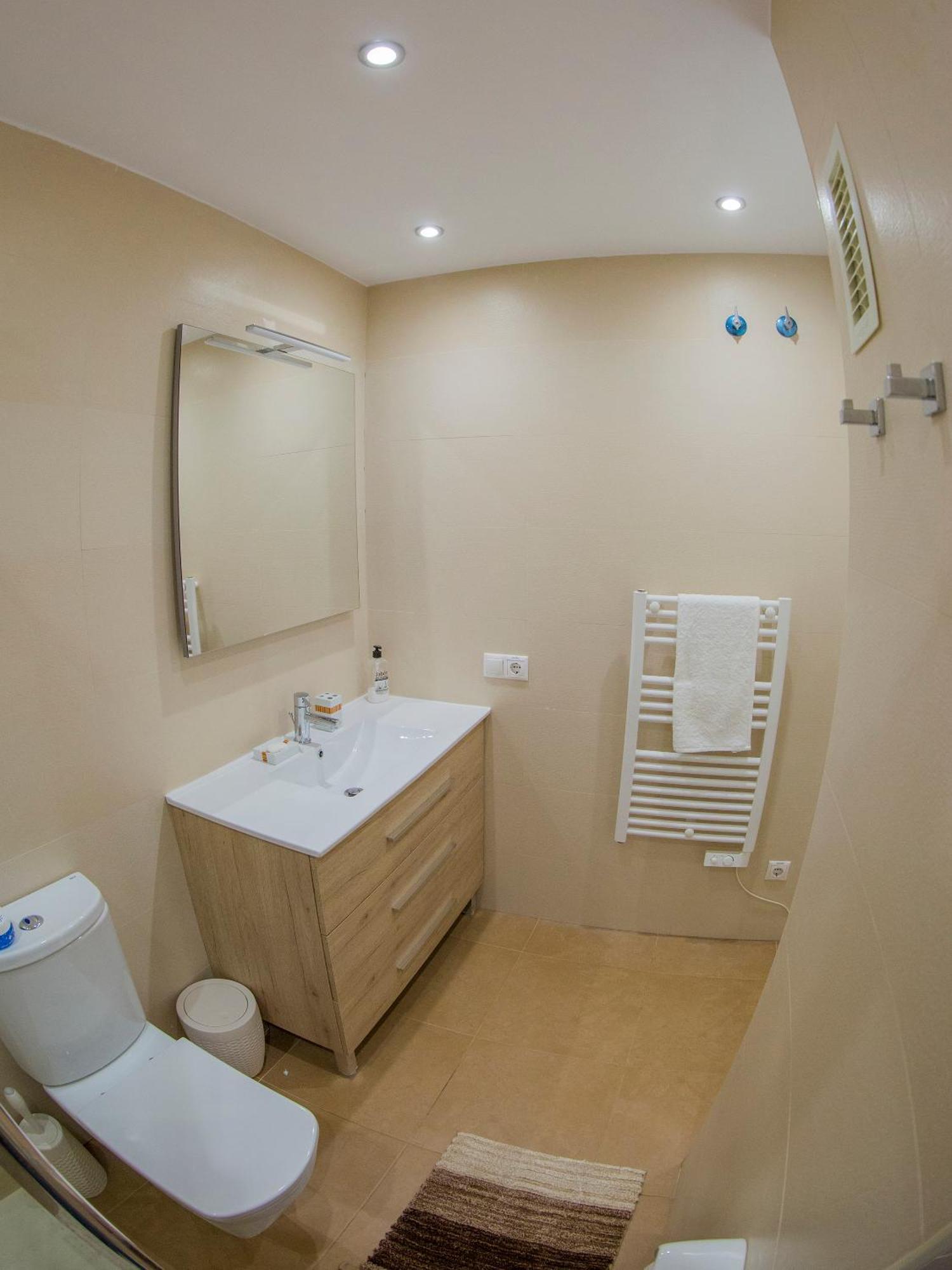 Immaculate 2-Bed Apartment In פגו מראה חיצוני תמונה